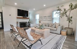 26 Oneil St, Bergenfield Boro, NJ 07621-3016