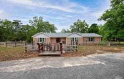 3571 Schifko Rd, Cantonment, FL 32533