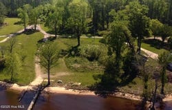 Sr #1123 Old Blounts Creek Road, Chocowinity, NC 27817