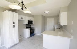 3355 S Valley View Drive, Springfield, MO 65807