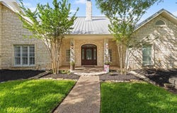 355 Winding Trail, Crawford, TX 76638
