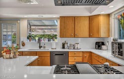 3690 Sleepy Hollow Drive, Reno, NV 89502