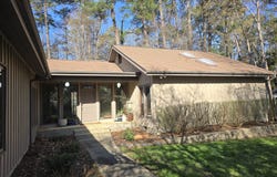 10 Kendall Drive, Chapel Hill, NC 27517
