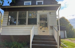 611 Steward Avenue, Jackson, MI 49202