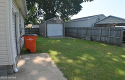 20 Poplar St, Finley, TN 38030