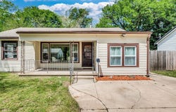 621 Waverly St, Wichita, KS 67218