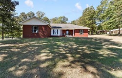 15111 Unicorn Drive, Cottondale, AL 35453