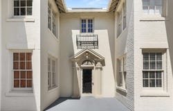 4239 ST CHARLES Avenue, New Orleans, LA 70115