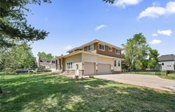2895 Thunder Bay Court, Little Canada, MN 55117