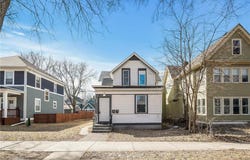2636 14th Avenue S, Minneapolis, MN 55407