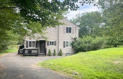 2133 Wild Laurel Drive, Long Pond, PA 18334