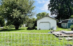 721 7th St, Carrollton, KY 41008