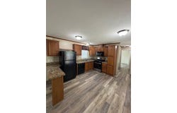 123 Chalet Ln, Buena, NJ 08360