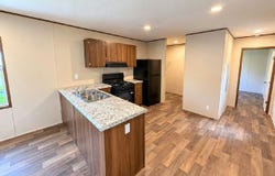76 Tower Manor Cir E, Auburndale, FL 33823