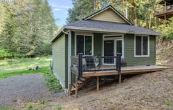 9904 BEACH DR, Birkenfeld, OR 97016