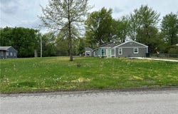 13608 Spruce Avenue, Grandview, MO 64030
