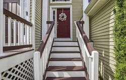 9 Robert Cir, Grafton, MA 01536