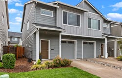 808 S 23RD Ave, Cornelius, OR 97113