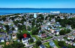 217 Seeley Ave, Keansburg Boro, NJ 07734-1141