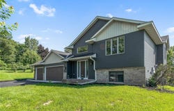 6110 Wildwood Way, Monticello, MN 55362