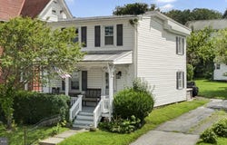 19 W MAIN STREET, ELVERSON, PA 19520