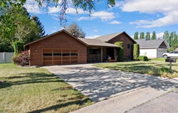 406 Summit Ridge Drive, Kalispell, MT 59901
