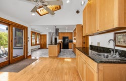 32 Market Street, Keene Valley, NY 12943