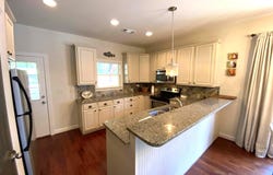 40 Honeysuckle Ln, Eclectic, AL 36024