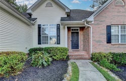 938 Mulberry Fields Cove, Auburn, GA 30011