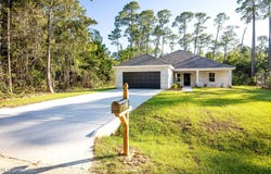 625 Oak Street, Ocean Springs, MS 39564