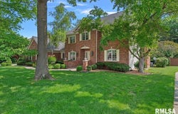 828 COVENTRY Point, Springfield, IL 62702