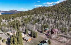 1247 W Spruce Rd, Panguitch Lake, UT 84759