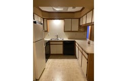 30566 Oakridge Manor Drive, Roseville, MI 48066