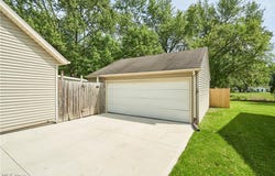 231 College Park Drive, Elyria, OH 44035