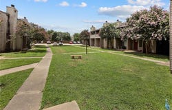 1900 Dartmouth Street, College Station, TX 77840