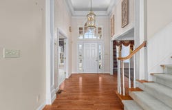 108 Holland Dr, Sheffield, AL 35660