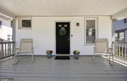 29 W AVON RD, BROOKHAVEN, PA 19015