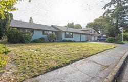 319 MARR Ct, Monmouth, OR 97361