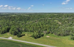 2280 Bluff Rd, Sidney, IA 51652