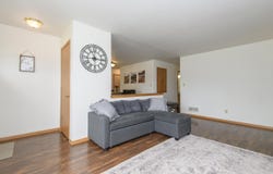 1510 Redtail Dr, Hartford, WI 53027