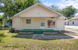 720 N Seaman Street, Eastland, TX 76448