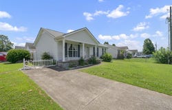 1201 Miller Pond Road, Franklin, KY 42134