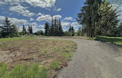 13392 S CARUS RD, Oregon City, OR 97045