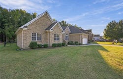 1103 Old Vintage Road, Chesapeake, VA 23322