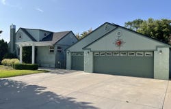 710 Locust St, Twin Falls, ID 83301-6949