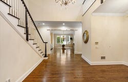 17 Rose Hill Drive, Manhasset, NY 11030