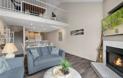 121 Cedar Glen Court, Camdenton, MO 65020