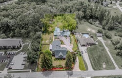 501 W Fox Lake Road, Angola, IN 46730