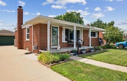 6525 Elizabeth Street, Garden City, MI 48135