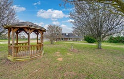 1876 Fm 906 E, Powderly, TX 75473
